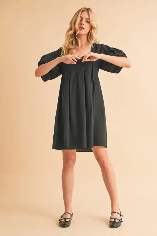 Aemi + Co Square Neck Babydoll Dress with Pockets.