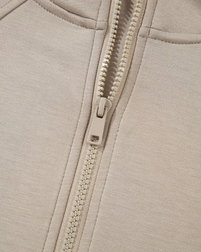 21c06624e71c42f28efef6c4458370b5-Max-Origin