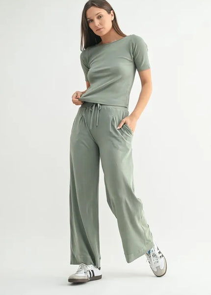 MONO B Vintage Ease Pima Cotton Tee and Pants Set.