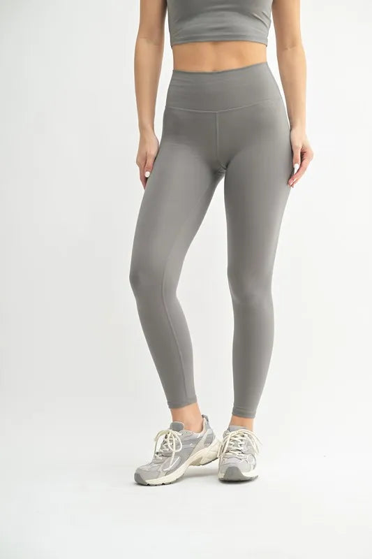 MONO B Venice Cloud Light Contour High-Waisted Leggings.