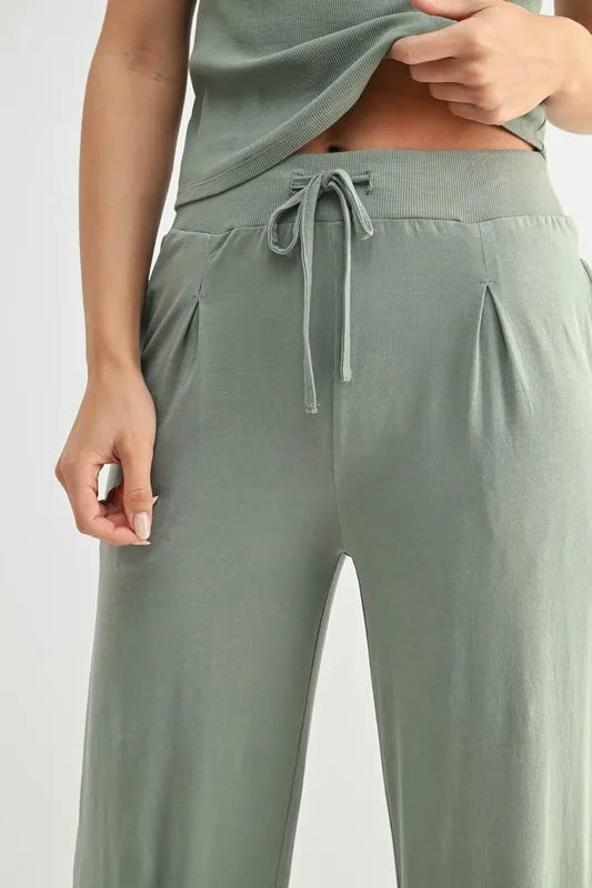 MONO B Vintage Ease Pima Cotton Tee and Pants Set.